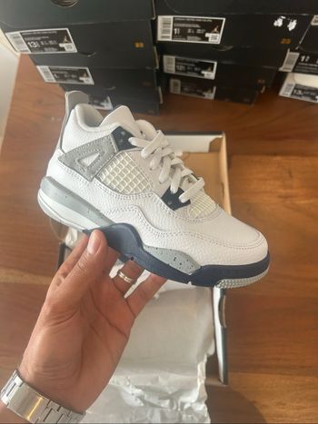 Jordan 4 taille 29.5