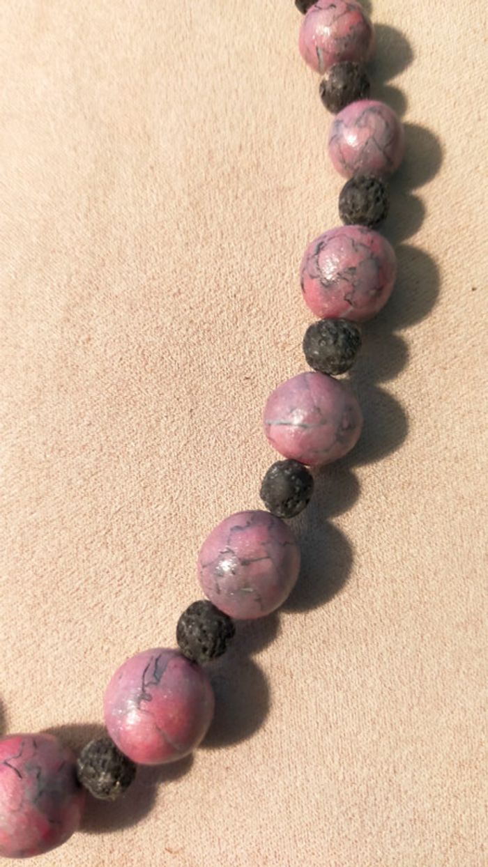 Collier vintage – Perles artisanales en pâte polymère marbrée & pierre volcanique - photo numéro 9