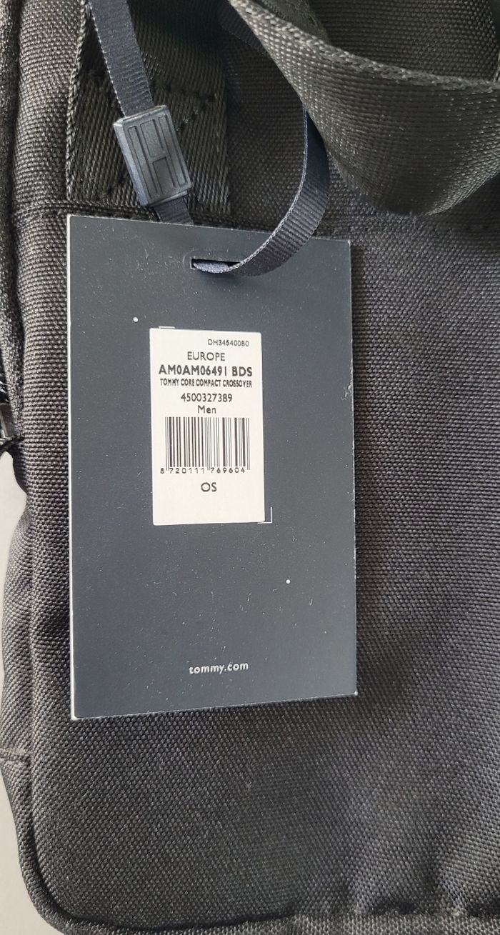 Sac bandoulière Tommy Hilfiger neuf - photo numéro 3