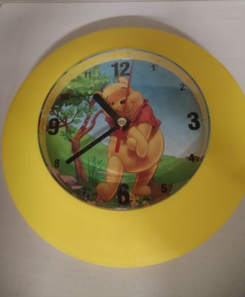 Horloge à accrocher "Winnie l'ourson" vintage