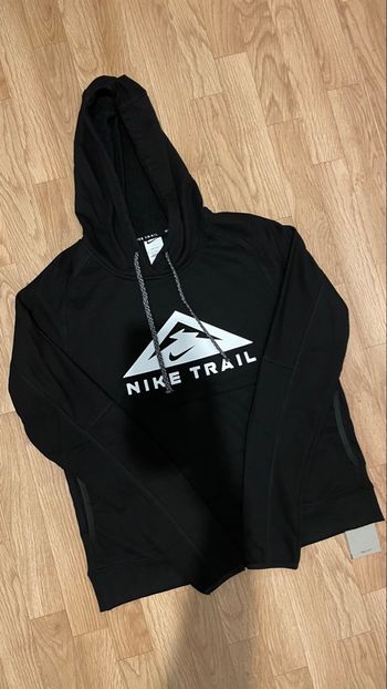 Sweat Nike Trail