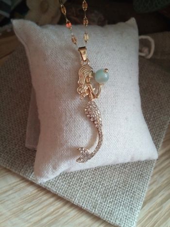 Collier sirène et perle de larimar vert