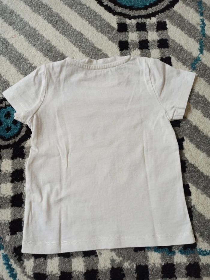 Lot de 3 t-shirts manches courtes NEUFS-9 MOIS - photo numéro 6