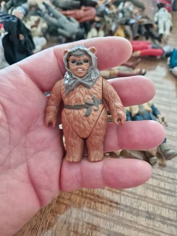 Figurine star Wars kenner ewok romba 1985