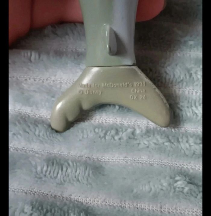 Figurine requin de la petite sirene macdonald 1998 - photo numéro 4