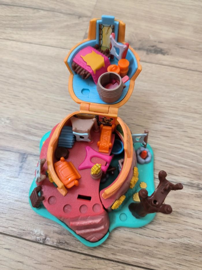 Maisonnette Bluebird 1995 Disney Pocahontas - photo numéro 7