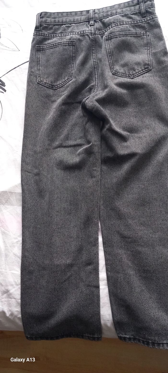 Jean's fille 12 ans - photo numéro 2