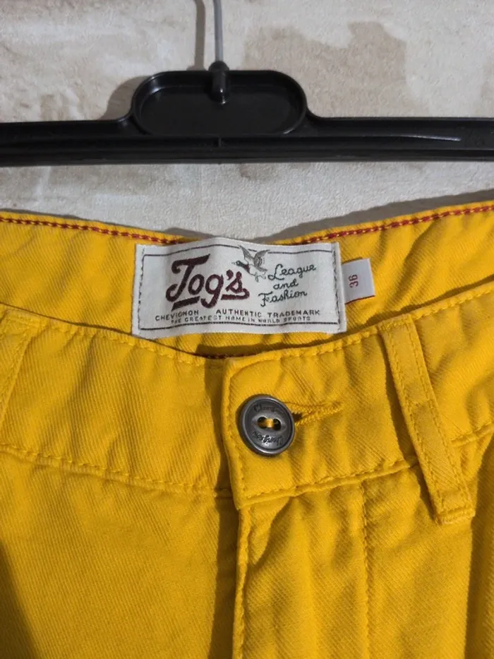 Pantalon Chevignon neuf avec étiquette – Taille 36 – moutarde - photo numéro 3