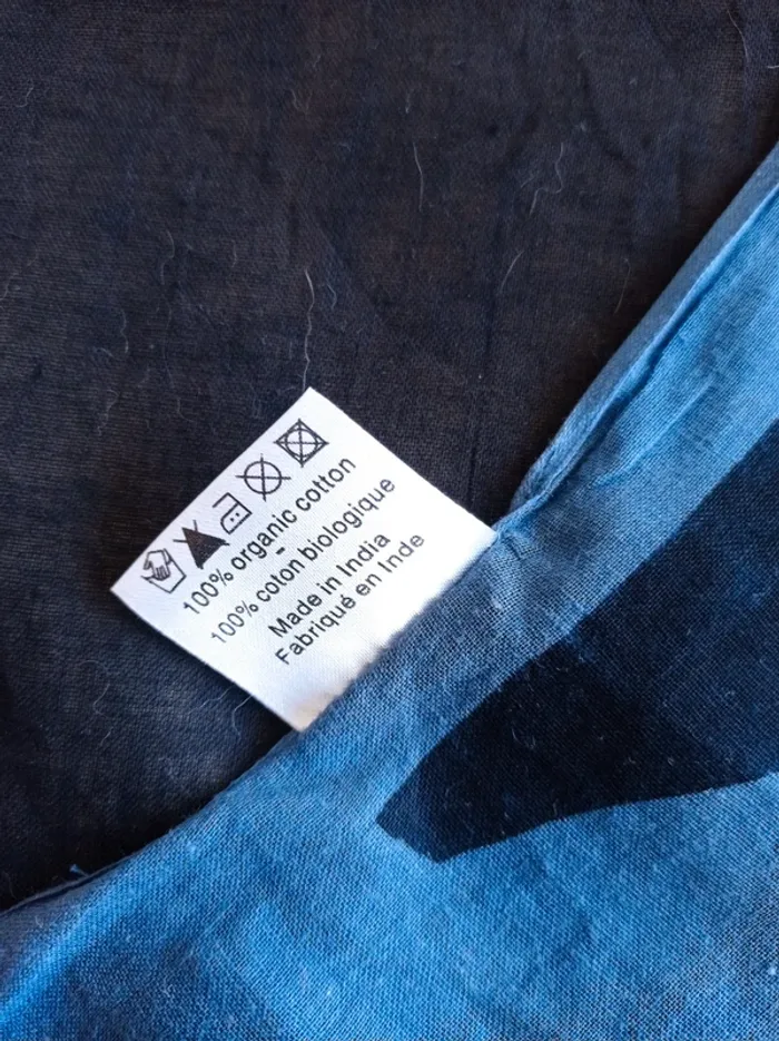 Paréo/ Foulard Une - photo numéro 7