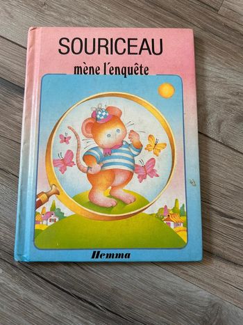 Livre années 90 souriceau mène l’enquête