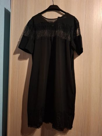 Robe noir