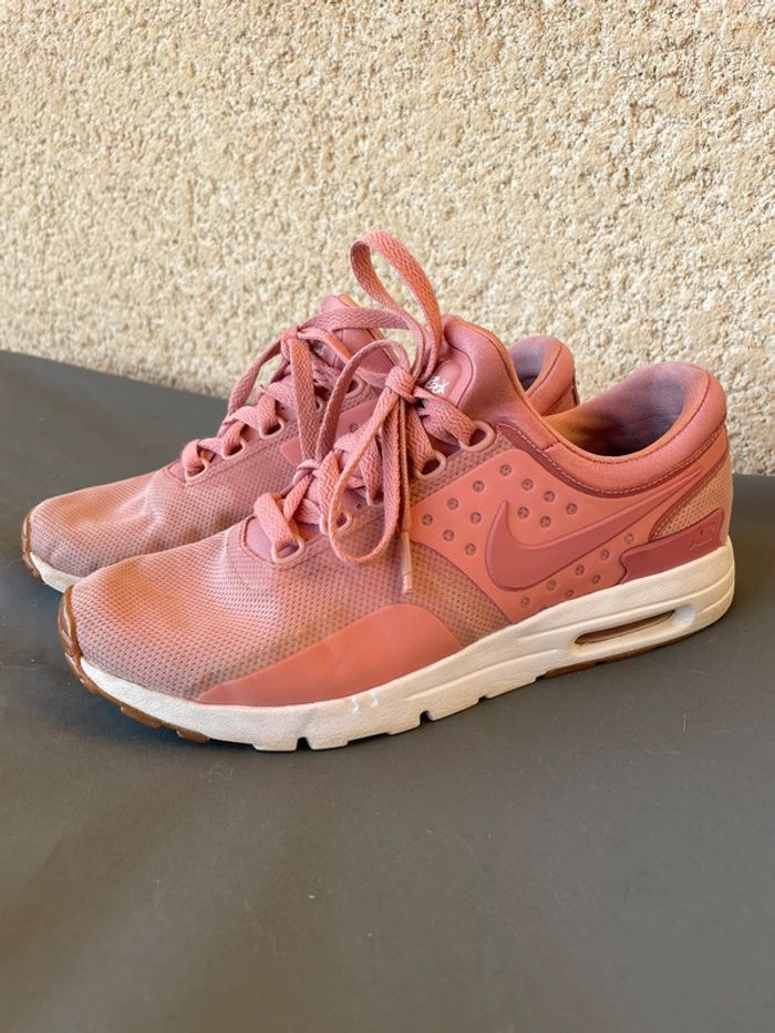 Basket nike zéro rose - photo numéro 2