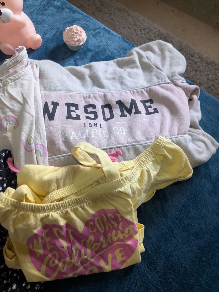 Lot de vetemen - photo numéro 2