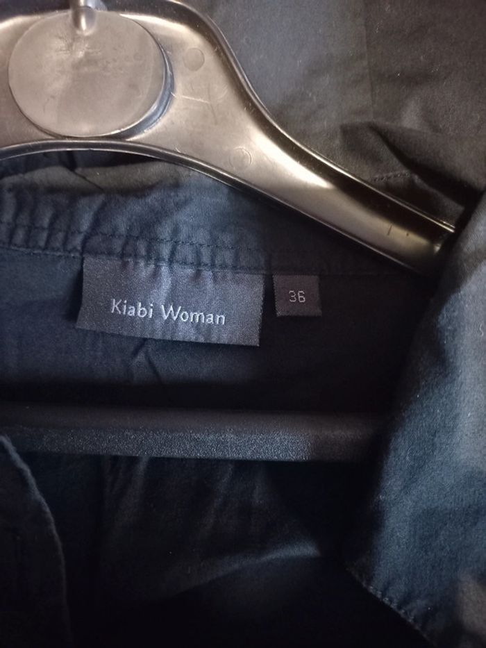 Chemise noire cintrée manches longues - photo numéro 5