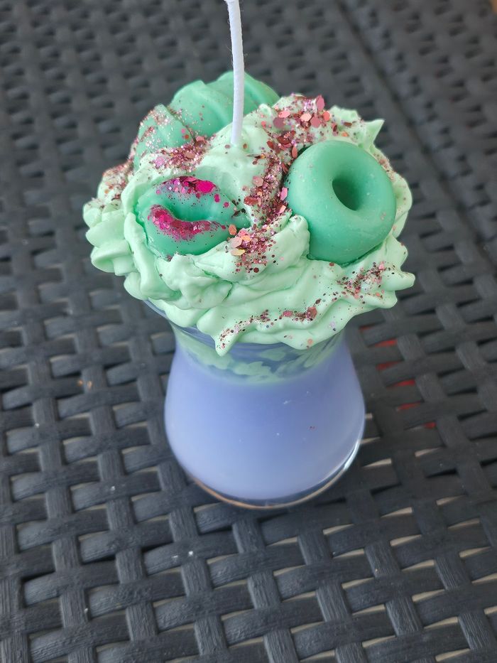 Bougie gourmande au kiwi petit modele - photo numéro 2