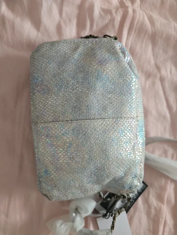 Sac Pieces en cuir neuf - photo numéro 7