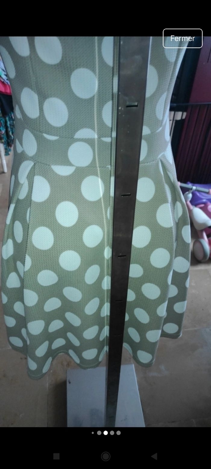 Très belle robe f65 - photo numéro 7