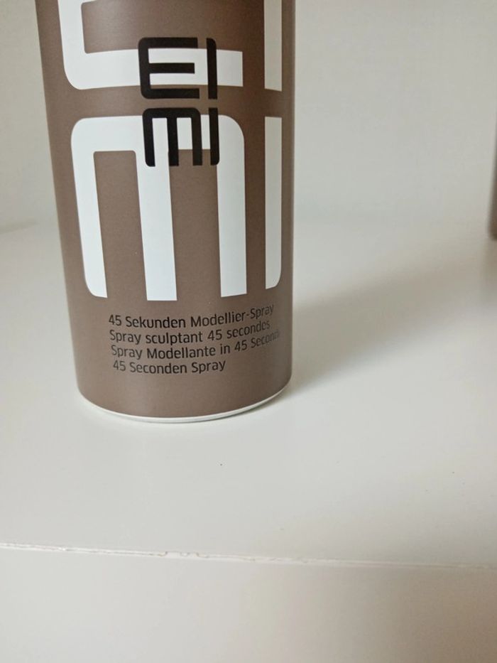 Wella. 2 spray fixants - photo numéro 3