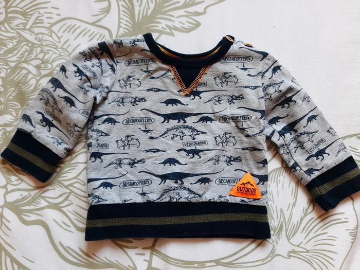 Tee-shirt manche longue dinosaure 3mois
