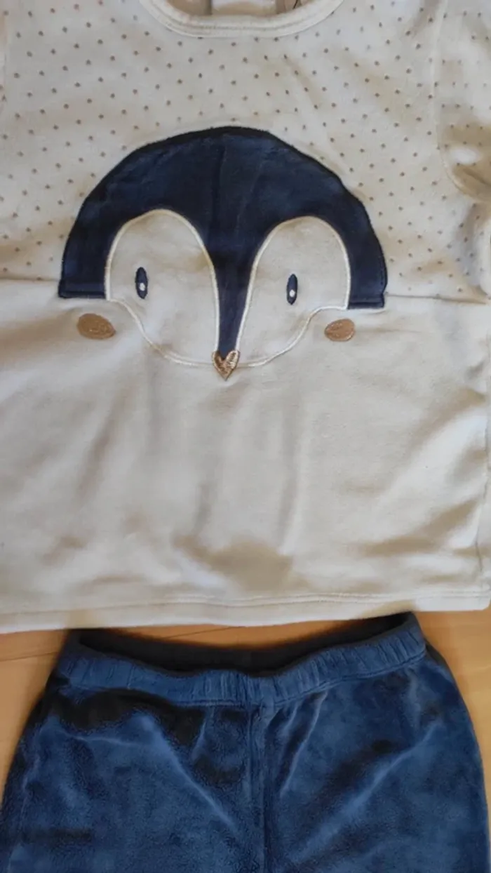 Pyjama taille 4 ans
Gémo
#rosalee4ans - photo numéro 2