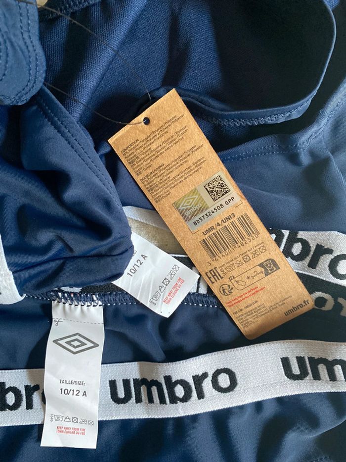 Umbro maillot de bain taille 10/12 ans neuf - photo numéro 5