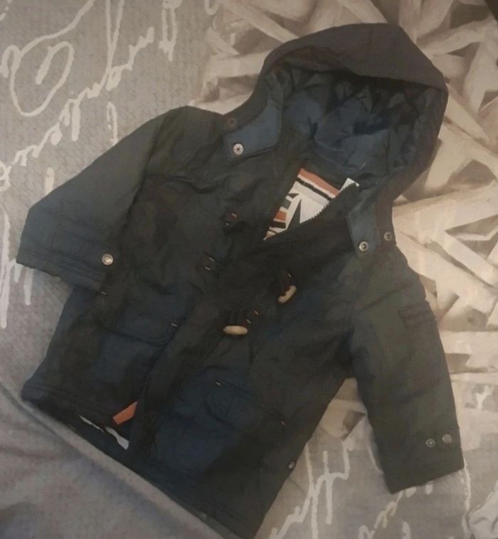 Blouson très bon état - photo numéro 3