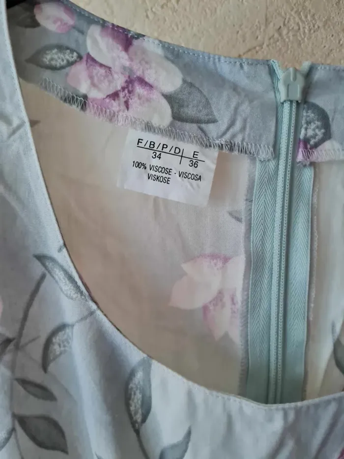 robe florale vintage 100% viscose femme taille 34 - photo numéro 16