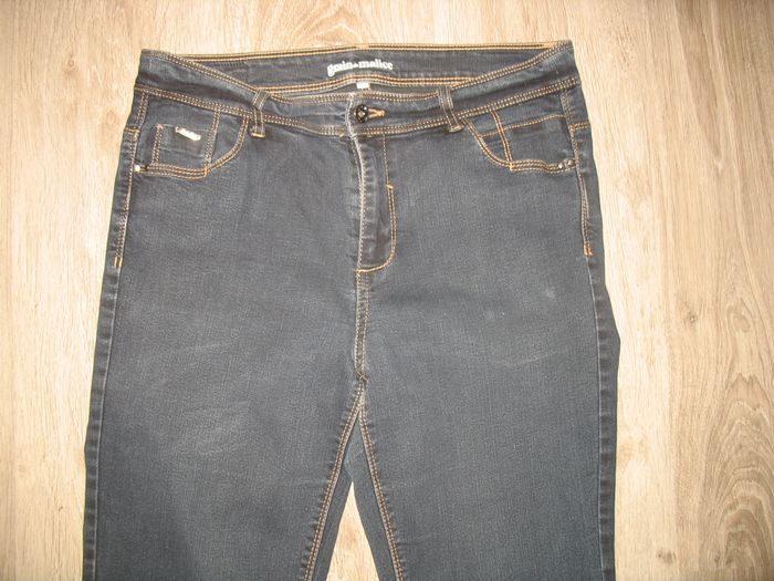 JEAN DROIT BLEU FONCE "GRAIN DE MALICE" - TAILLE 42 - n°04 - photo numéro 2