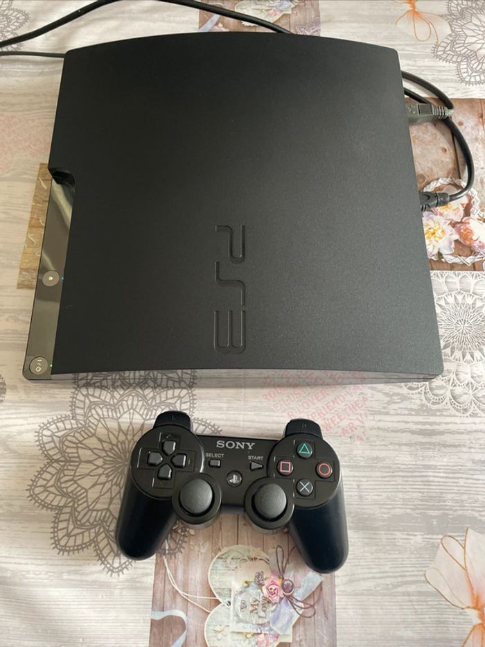Console Sony PlayStation 3 Slim 120 Go Câbles manette et 1 Jeu - Occasion TBE - photo numéro 9
