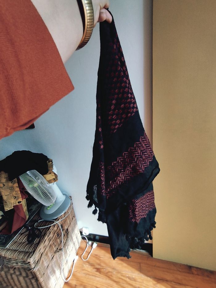 Chèche noir et bordeau - photo numéro 4