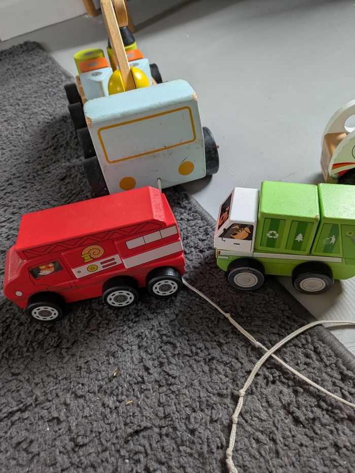 Véhicule en bois ki - photo numéro 5