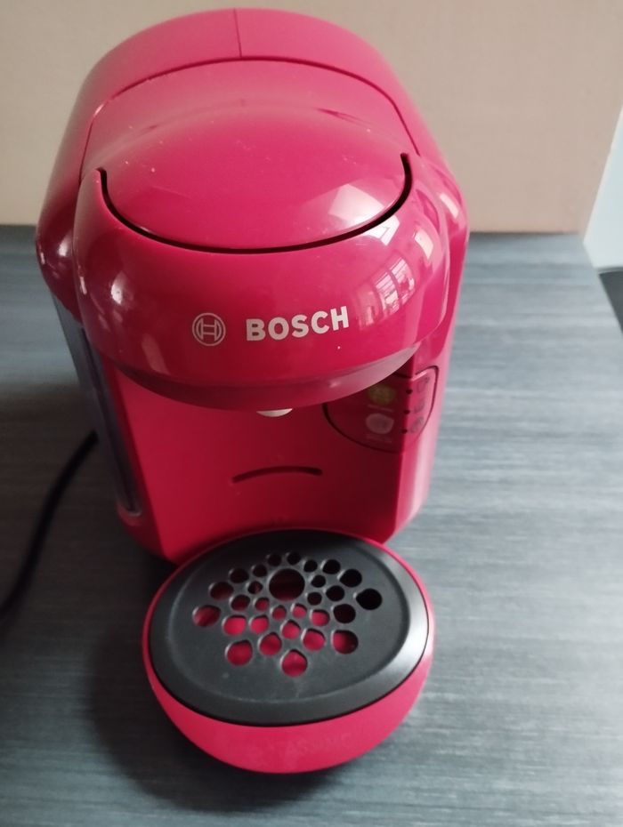 Vends Cafetière Tassimo - photo numéro 3