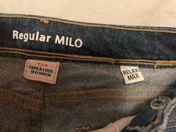 Pantalon jeans bleu neuf