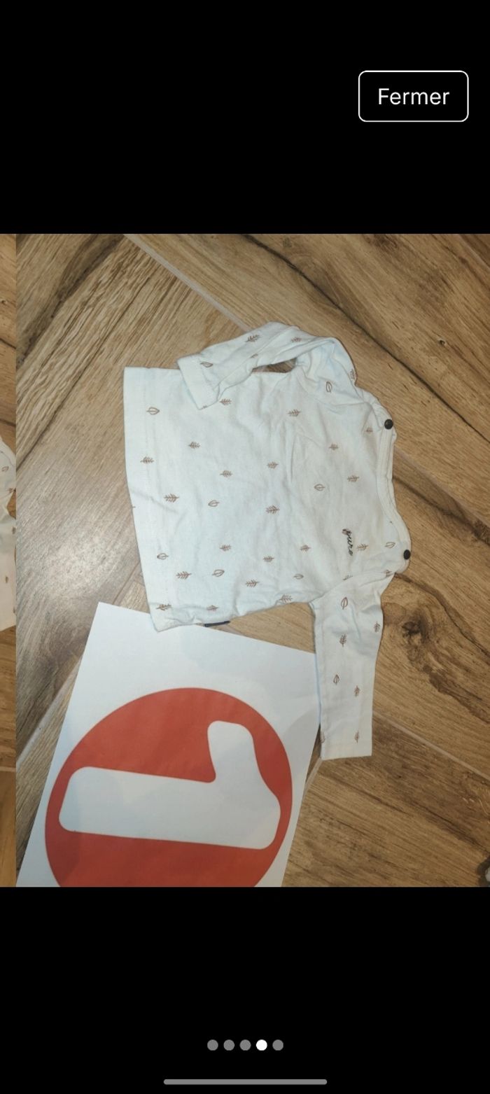 Lot pull ouverture dos et t-shirt manches longues 
Bon état 
Couleur beige - photo numéro 4