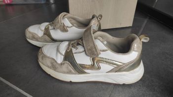 Lot chaussures fille pointure 33