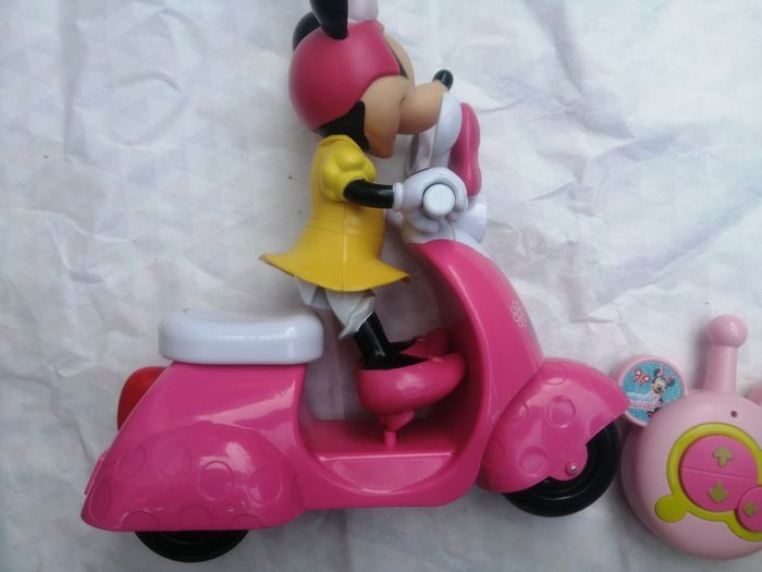 Scooter télécommander minnie - photo numéro 6