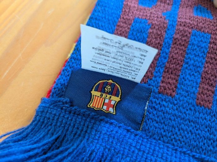 Écharpe supporter FC Barcelone football - photo numéro 5