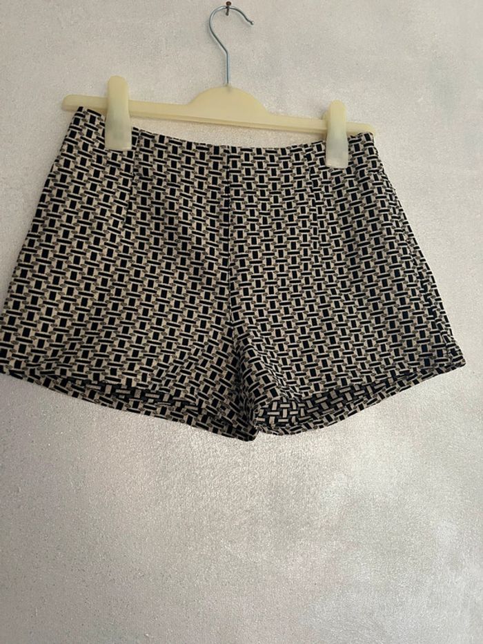 Short Captain tortue 🐢 taille XS - photo numéro 2