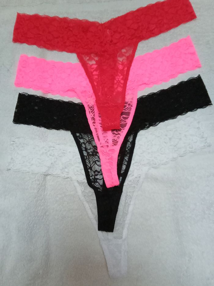 Strings vendus à l'unité