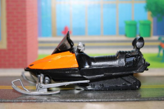 Siku scooter des neiges - photo numéro 2