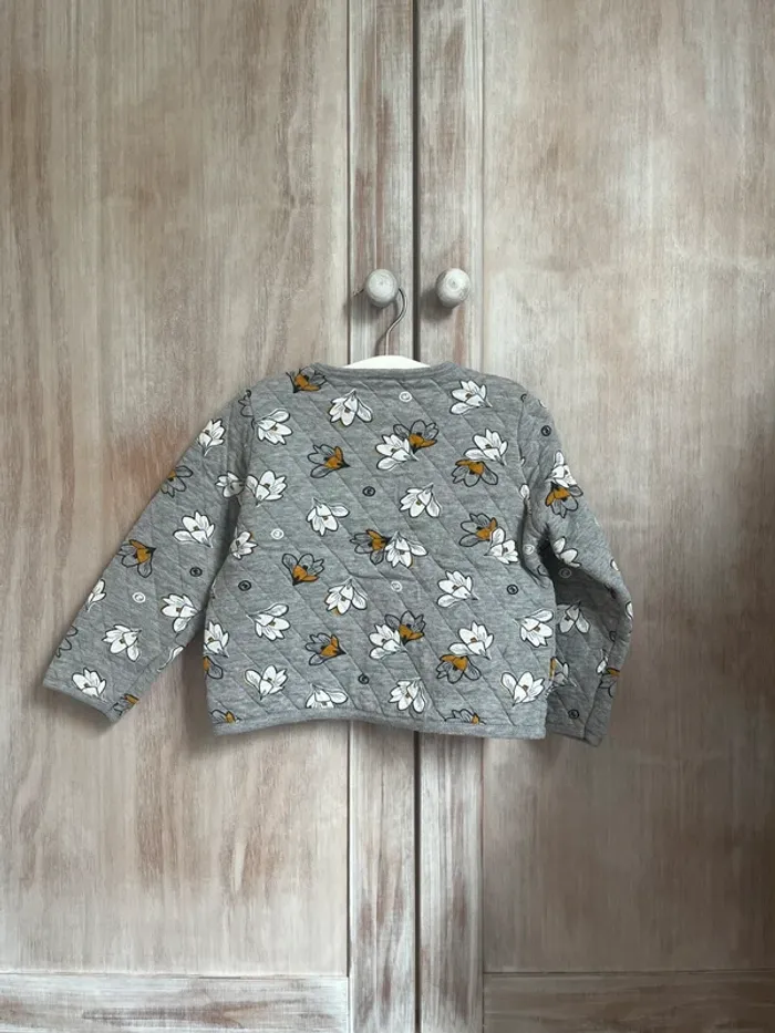 Veste légère / gros pull molleton t. 4 ans - photo numéro 2