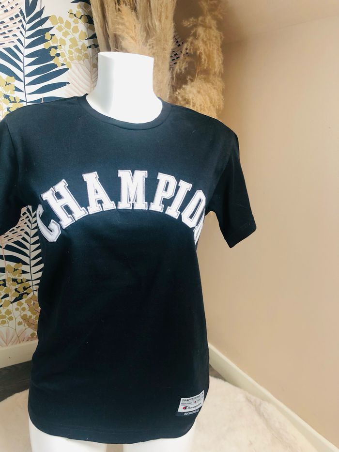 Tee-shirts Champions