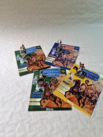 Lot de 7 figurine en plomb , glorieux cavalier de Napoléon