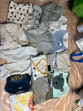 Lot garçon bébé 1 mois