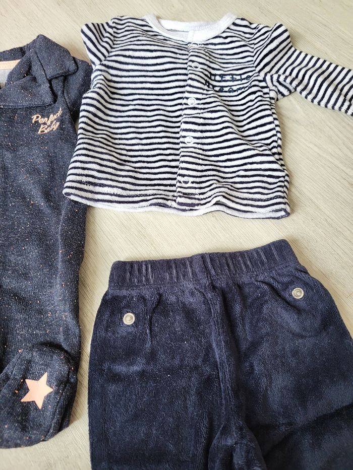 Pyjama 0 mois - photo numéro 4