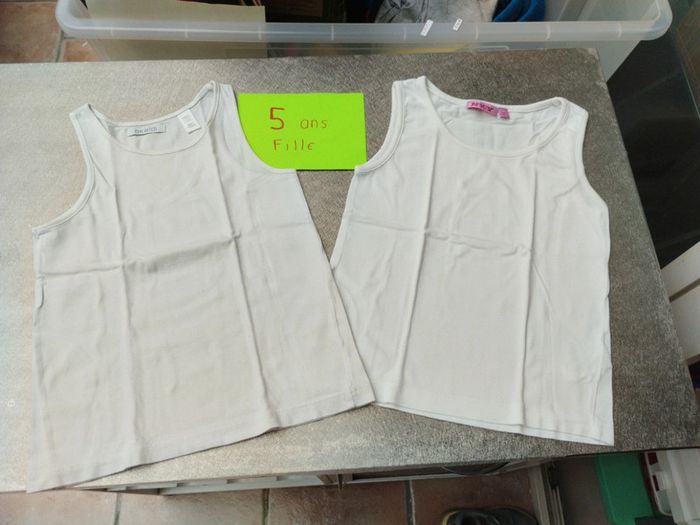 Lot de 2 débardeurs 5 ans fille blanc