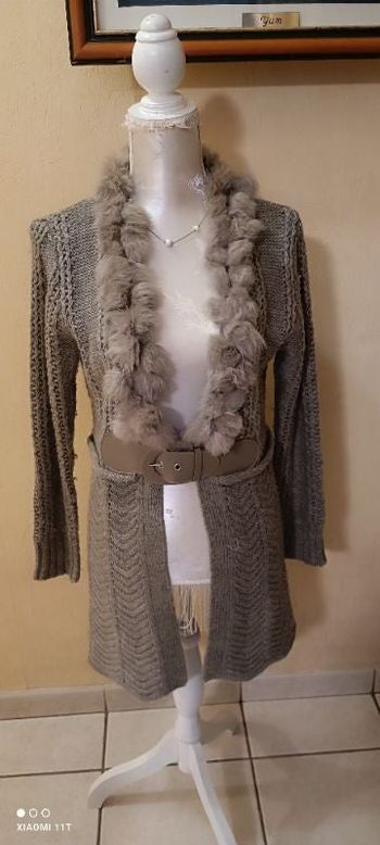 Gilet long avec ponpons