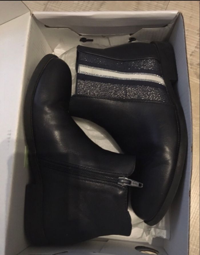 Bottines en cuir - taille 35