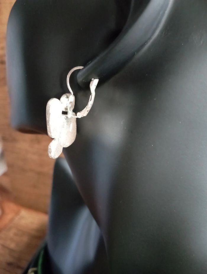 Boucles d'oreilles pour oreilles percées - photo numéro 3