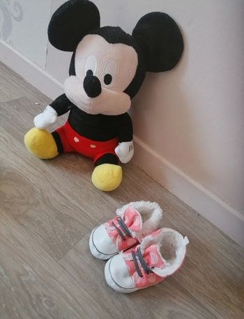 Chaussures pour petite fille